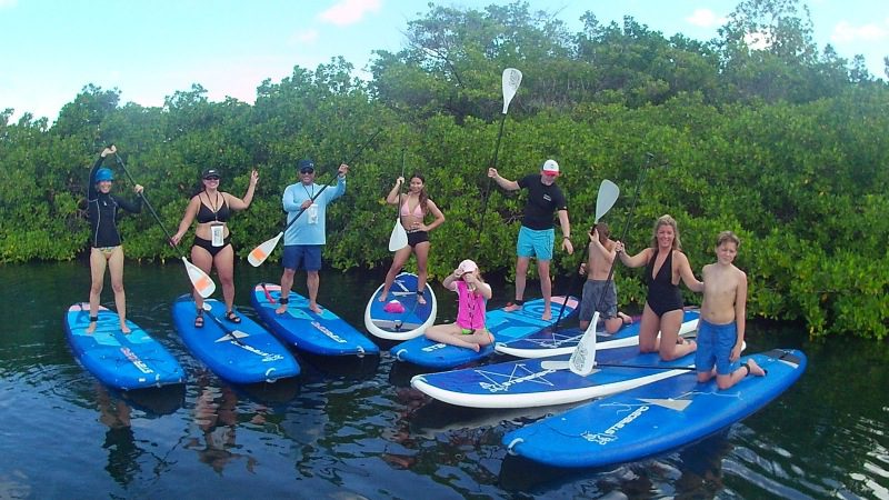 SUP Curacao jong en oud 800x450 1