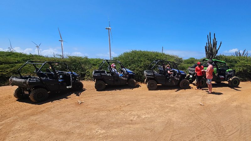 curacao buggytour bezoek grot 800x450 1